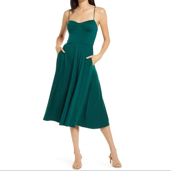 Reformation Glenda Dress in CREAM - Picture 1 of 5